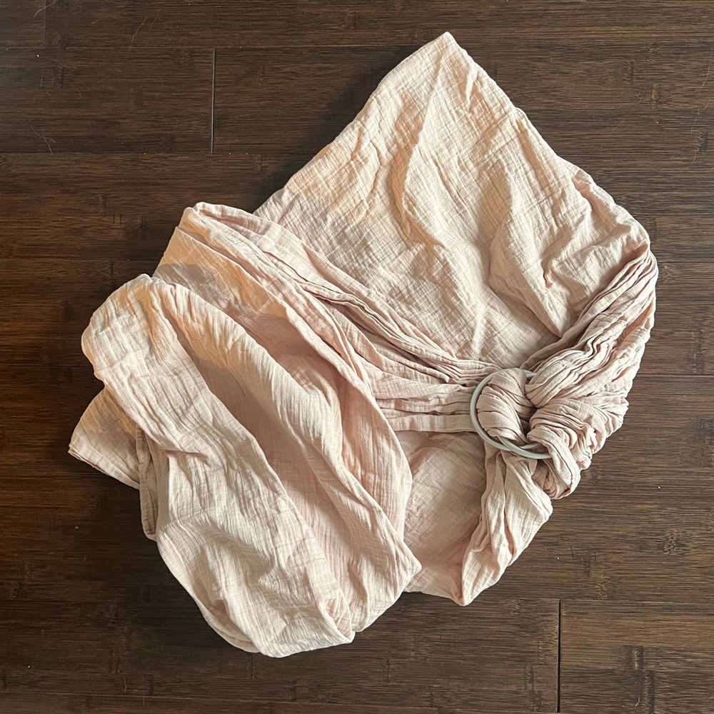 Moby Gauze Ring Sling - Rose